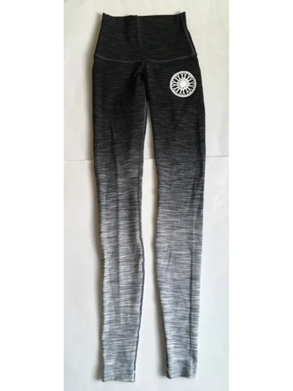 Lululemon Sz 4 Wunder Under Hi-Rise Tight Leggings Ombre Melange 31" SoulCycle